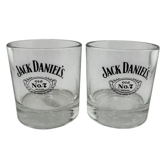 Jack Daniel's Black Logo Whiskey Glasses Set of 2 Barware Staples - Picture 1 of 3